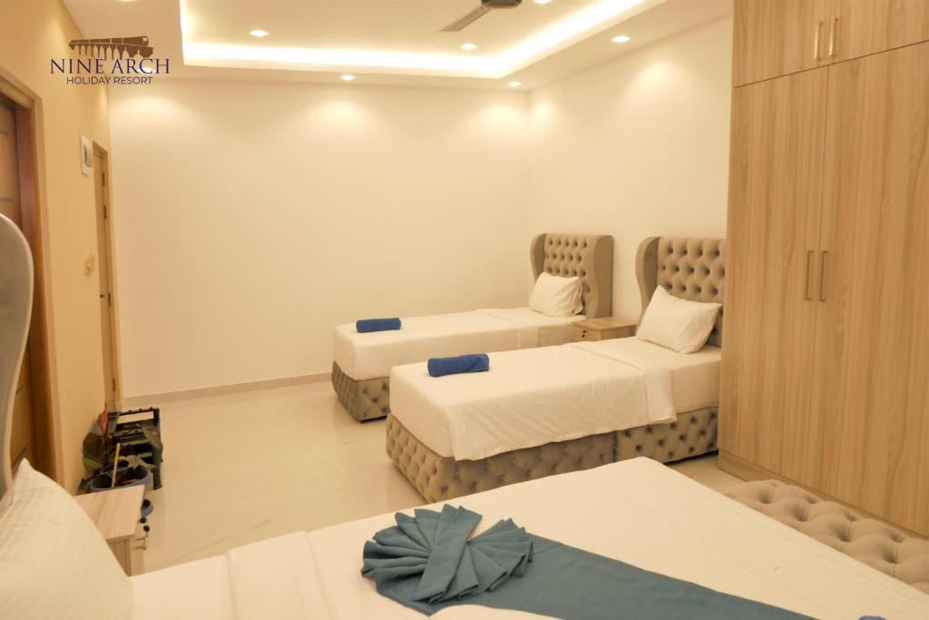 Family Suite Room Photo 2 - Nine Arch Holiday Resort Ella
