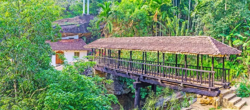 BOGODA BRIDGE tourist attraction near Nine Arch Holiday Resort Ella