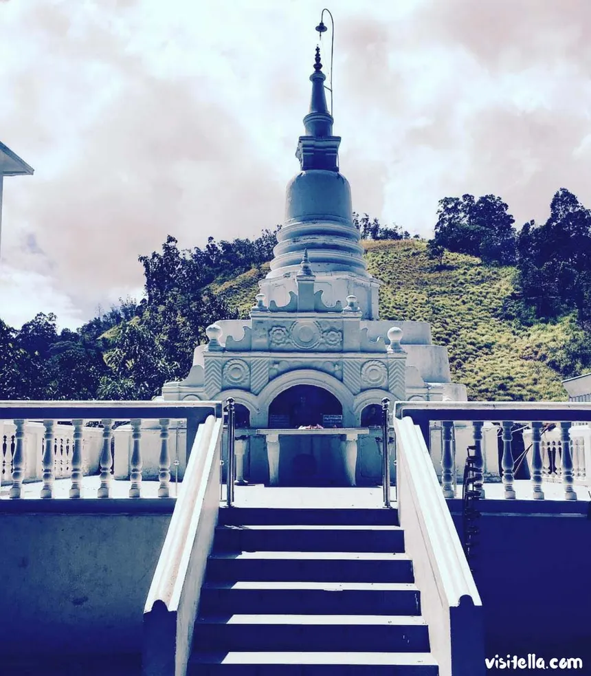 DOWA TEMPLE tourist attraction near Nine Arch Holiday Resort Ella